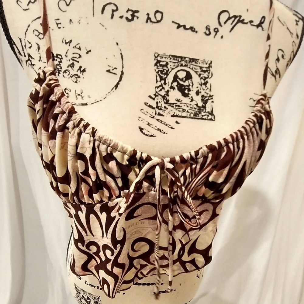 Urban Outfitters  cropped top  size XXL